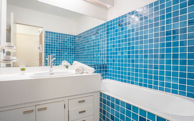 Accommodation:&nbsp;Le Bali 207.1