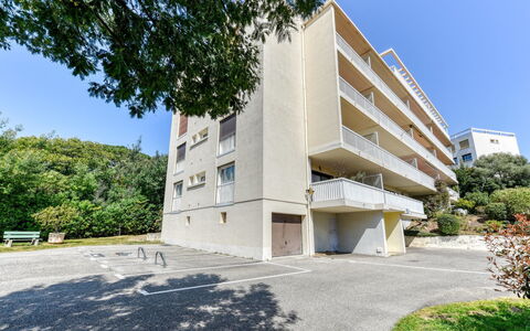Cavalaire 158: Property, Architecture, Residential Area, House, Building, Real Estate, Facade, Apartment, Home, Condominium
