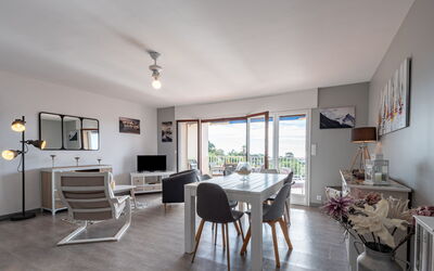Accommodation:&nbsp;Les Mimosas 158.6