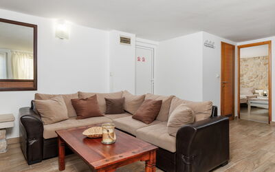 Accommodation:&nbsp;Leko 117.5