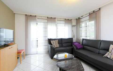 Sonnhalde B: Room, Property, Furniture, Living Room, Interior Design, Building, Real Estate, Floor, Yellow, House