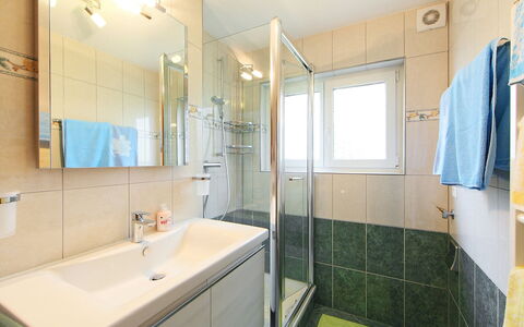 Sonnhalde B: Bathroom, Property, Room, Interior Design, Building, Real Estate, Tile, Plumbing Fixture, Architecture, House