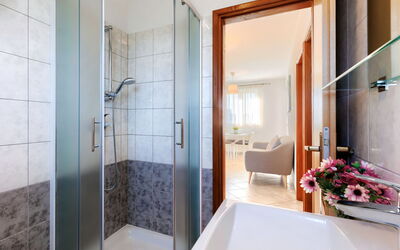 Accommodation:&nbsp;Fiore 201.2