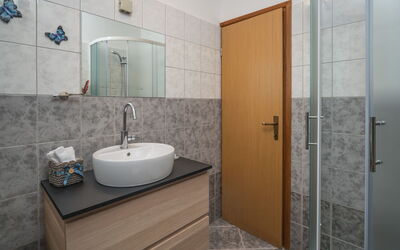 Accommodation:&nbsp;Fiore 201.1