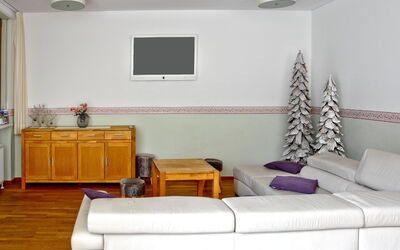 Accommodation:&nbsp;Runnimoos 100.1