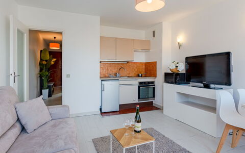 Accommodation:&nbsp;Les Caravelles 109.7