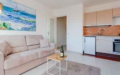 Accommodation:&nbsp;Les Caravelles 109.7
