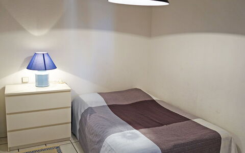 Artimon: Bedroom, Bed, Room, Furniture, Property, Bed Sheet, Wall, Interior Design, Lighting, Bedding