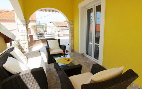 Novigrad (Zadar) 126: Property, Room, Yellow, Interior Design, Building, Living Room, Furniture, House, Real Estate, Home