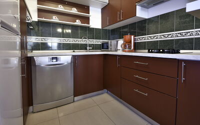 Accommodation:&nbsp;Anić 126.3