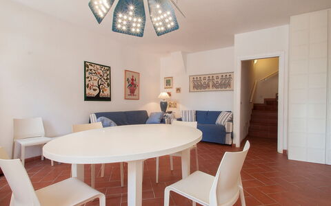 Rio Marina 400: Room, Property, Furniture, Interior Design, Dining Room, Table, Building, Floor, Ceiling, Real Estate