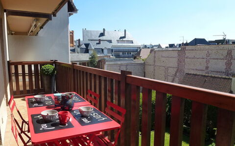 Baccara: Sky, Building, Wood, Fence, Table, Plant, House, Chair, Real Estate, Hardwood