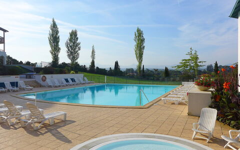 Les Terrasses D'Arcangues: Swimming Pool, Outdoor Furniture, Resort, Leisure, Chair, Sunlounger, Eco Hotel, Resort Town, Umbrella, Thermae
