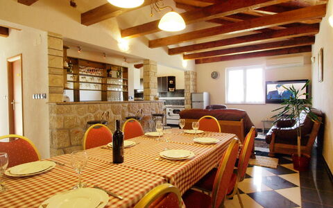 Villa Ana: Room, Building, Property, Interior Design, Dining Room, Restaurant, Table, Furniture, House, Real Estate