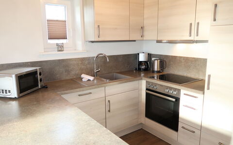 Dagebüll 200: Countertop, Cabinetry, Kitchen Sink, Tap, Sink, Property, Plumbing Fixture, Furniture, Building, Kitchen Stove