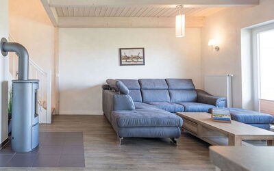 Accommodation:&nbsp;Seestern 200.8