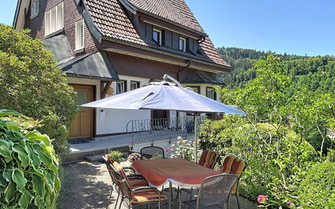 Triberg 100: House, Home, Shrub, Cottage, Roof, Residential Area, Garden, Door, Porch