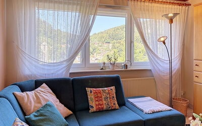 Accommodation:&nbsp;Maier 100.1