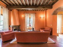 Accommodation:&nbsp;Poiana