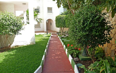 Benalmádena Costa 121: Property, Walkway, Grass, Courtyard, Garden, Real Estate, Plant, Shrub, Landscaping, Grass Family