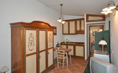 Accommodation:&nbsp;Ortensia 6