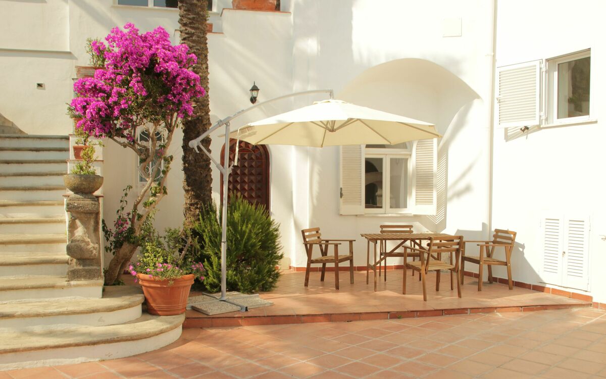 Accommodation:&nbsp;Calipso
