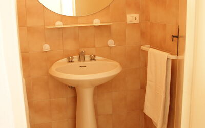 Accommodation:&nbsp;Calipso