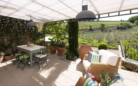 Villa Nova: Property, Real Estate, Patio, Building, House, Backyard, Yard, Home, Shade, Room