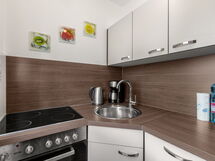 Accommodation:&nbsp;Top C 255.2