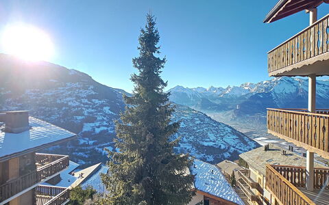 Les Cretes Ii: Sky, Cloud, Mountain, World, Building, Light, Azure, Larch, Snow, Tree