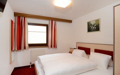 Berghof Reich: Bedroom, Room, Bed, Furniture, Property, Interior Design, Bed Frame, Bed Sheet, Building, Ceiling