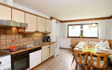 Berghof Reich: Room, Property, Countertop, Kitchen, Furniture, Building, Cabinetry, Interior Design, Floor, House