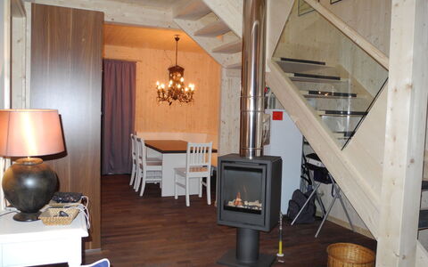 Murau 202: Plant, Water, Property, Furniture, Building, Table, Window, Azure, Chair, Interior Design