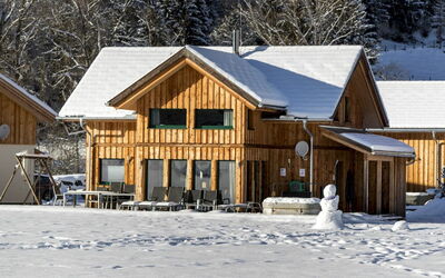Murau 202: Sky, Plant, Building, Property, Window, Tree, Slope, Land Lot, House, Urban Design