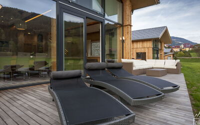 Accommodation:&nbsp;M2 Swim Spa 8 202.5