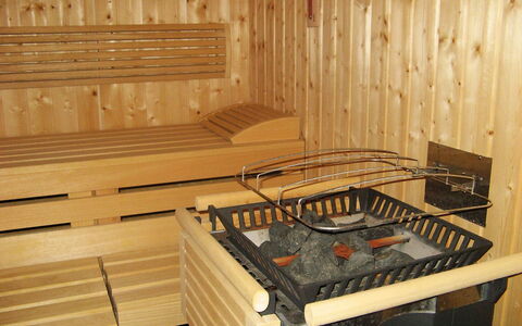 Flirscherblick: Wood, Building, Gas, Hardwood, Flooring, Wood Stain, Varnish