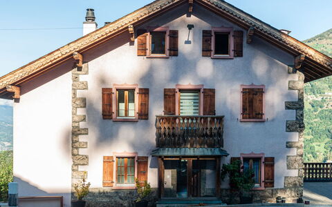 Le Dahu: Plant, Sky, Property, Window, Building, Door, Lighting, Architecture, Wood, House