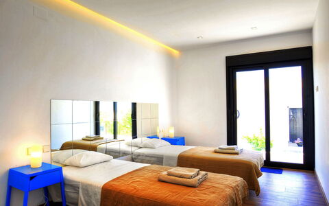 Megin: Property, Furniture, Blue, Window, Comfort, Wood, Building, Textile, Shade