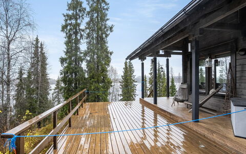 Villa Helmi: Apartment, Residential Area, Condominium, Urban Design, Balcony, Mixed-Use, Resort, Estate, Hotel, Shade