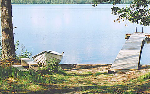 Eteläranta: Blue, Water, Water Resources, Body Of Water, Natural Landscape, Waterway, Bank, Lake, Dock, Coastal And Oceanic Landforms