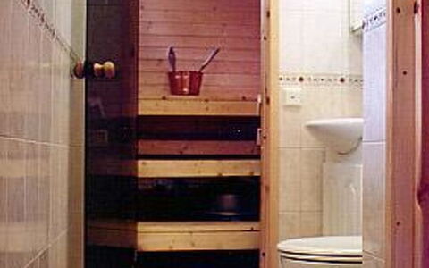 Eteläranta: Flooring, Wood, Floor, Plumbing Fixture, Bathroom, Interior Design, Toilet, Plumbing, Room, Toilet Seat