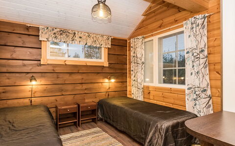 Myllymökki: Wood, Siding, Cottage, House, Home, Plank, Garden Buildings, Log Cabin, Hardwood, Porch