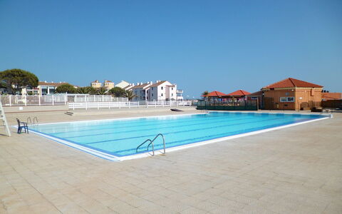 Martinique 2 3: Water, Sky, Building, Swimming Pool, Azure, Rectangle, Outdoor Furniture, House, Composite Material, Leisure