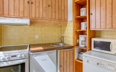 Accommodation:&nbsp;Chanteneige 201 380.5