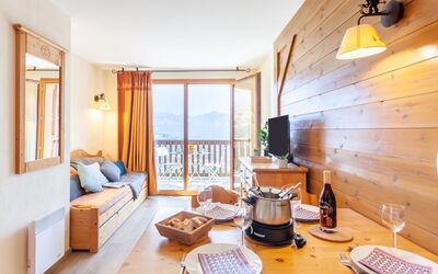 Accommodation:&nbsp;Les Alpages du Corbier 700.7