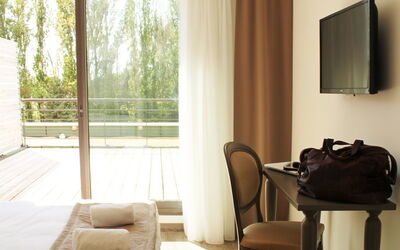 Adonis Aix en Provence 22.1: Building, Furniture, Property, Comfort, Wood, Table, Interior Design, Shade, Living Room, Window