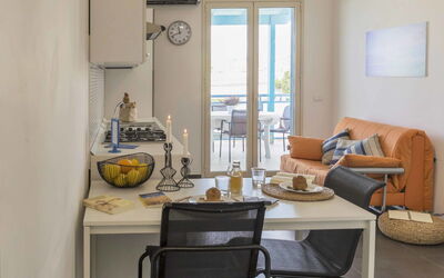 Accommodation:&nbsp;Dammusa Mare 130.2