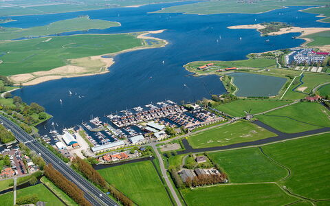 Westergeest: Water, Water Resources, Nature, Natural Environment, Natural Landscape, Sky, Urban Design, Land Lot, Coastal And Oceanic Landforms, Watercourse