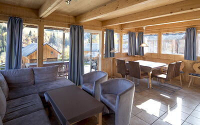 Accommodation:&nbsp;# 140 mit 4 Schlafzimmern & Sauna 100.7