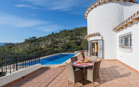 Casa Salvador: Property, Blue, Real Estate, Azure, Building, House, Sky, Vacation, Architecture, Room